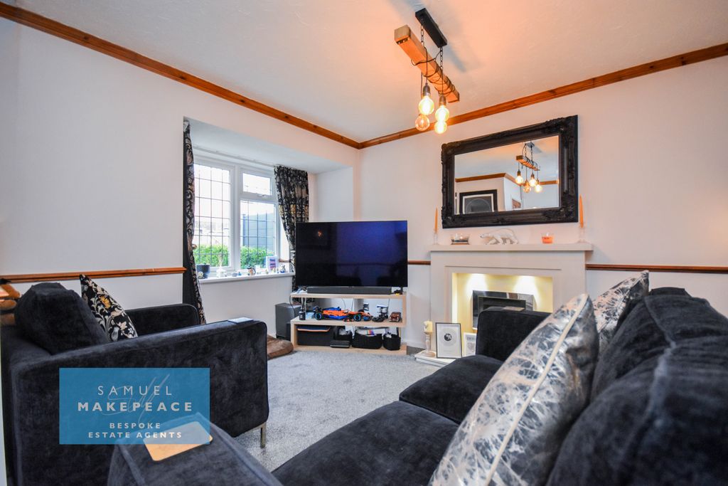 Property photo 2 of 18 Gallery