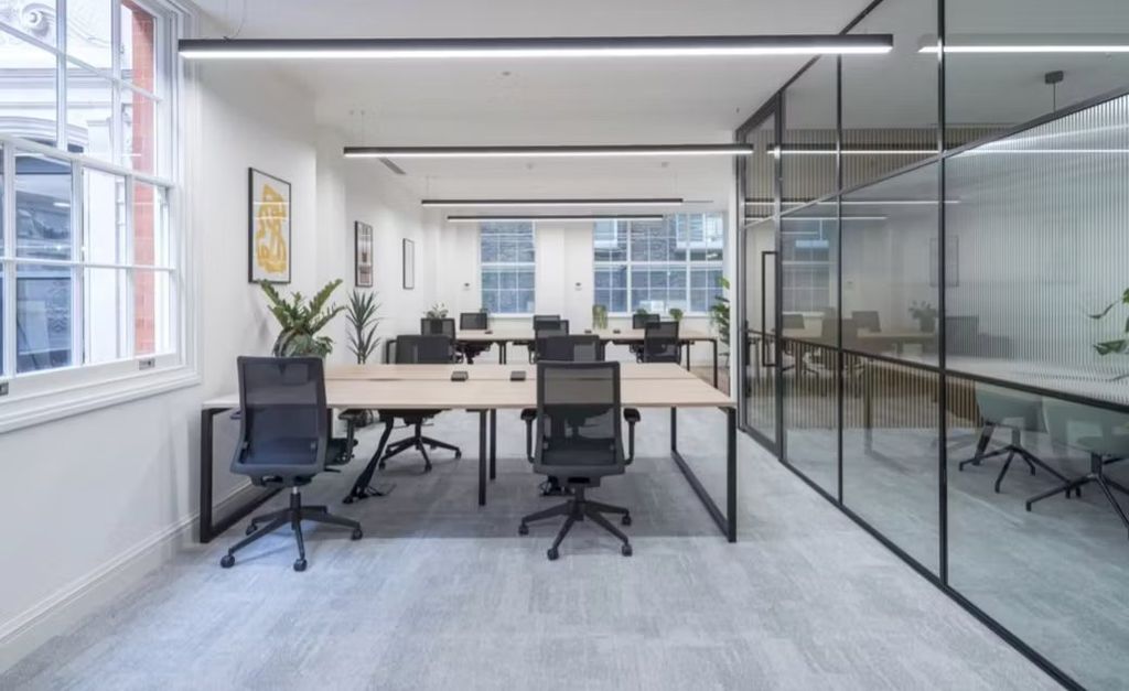 Property photo 2 of 6