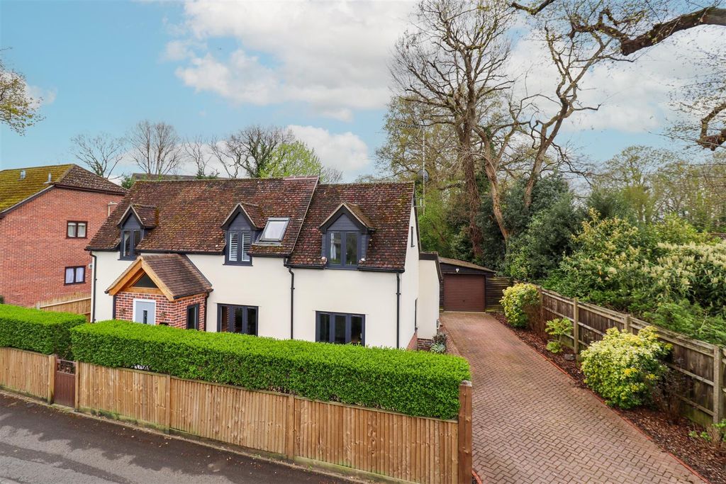 Property photo 1 of 26 Front