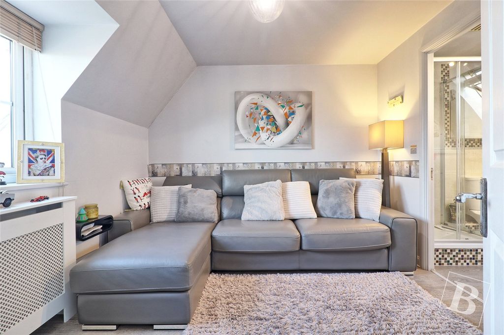 Property photo 3 of 23 Picture No. 51