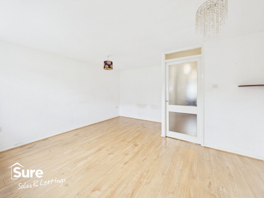 Property photo 3 of 24 5050073