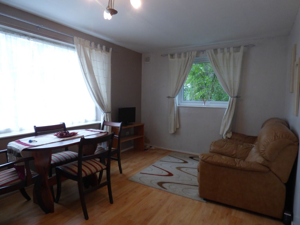 Property photo 2 of 5