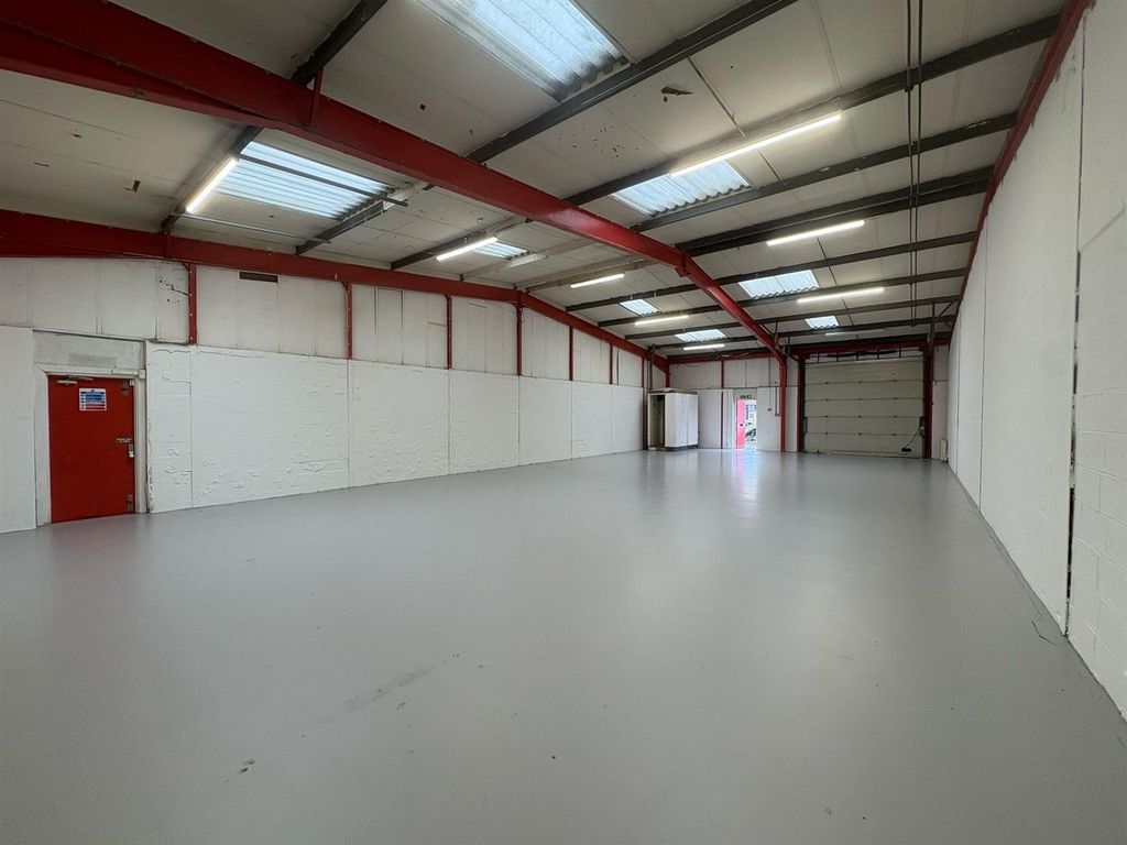 Property photo 2 of 5 9Bfc6061-65c9-4540-A9c2-B6Ca5B24745B.Jpg