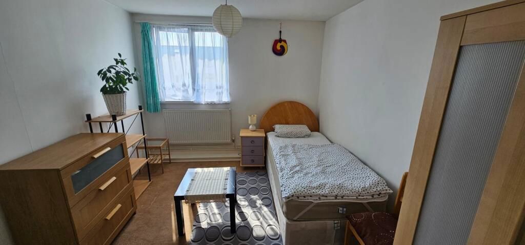 Property photo 3 of 11