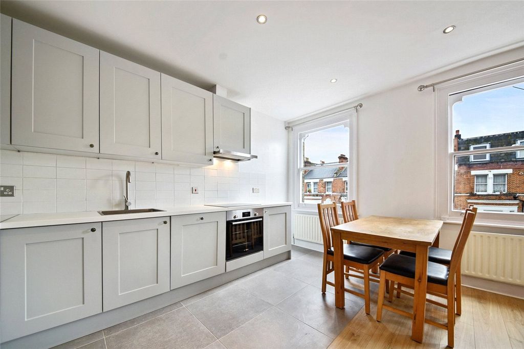 Property photo 2 of 10 Picture No. 02