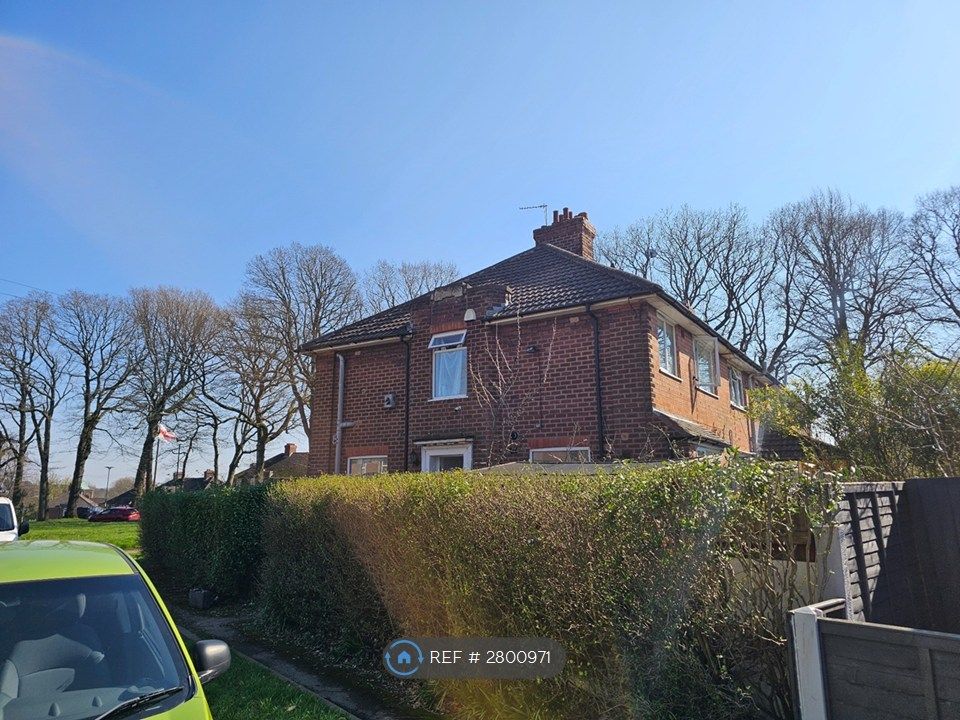 Property photo 2 of 34