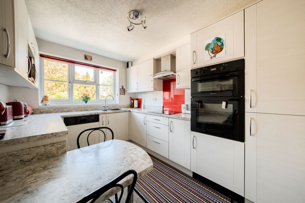 Property photo 2 of 24 Xt5A6860-Hdr(3)