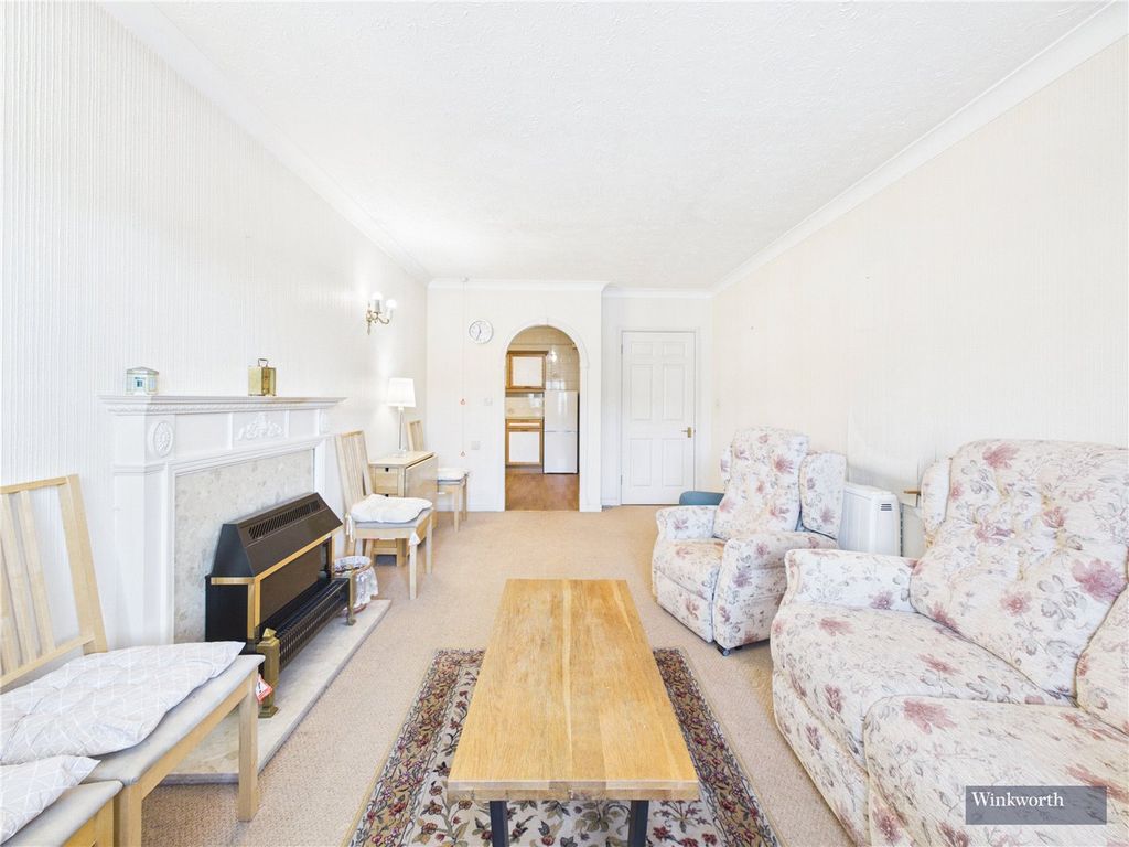 Property photo 3 of 14 Picture No. 02
