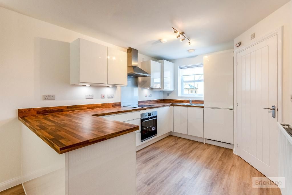 Property photo 2 of 13 Kitchen