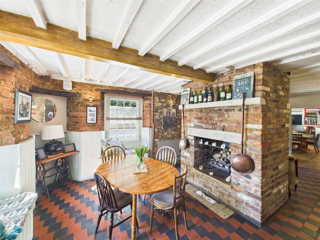 Property photo 1 of 30 Picture No. 80