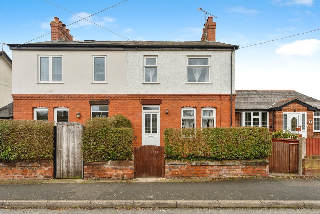 Property photo 1 of 17 Front