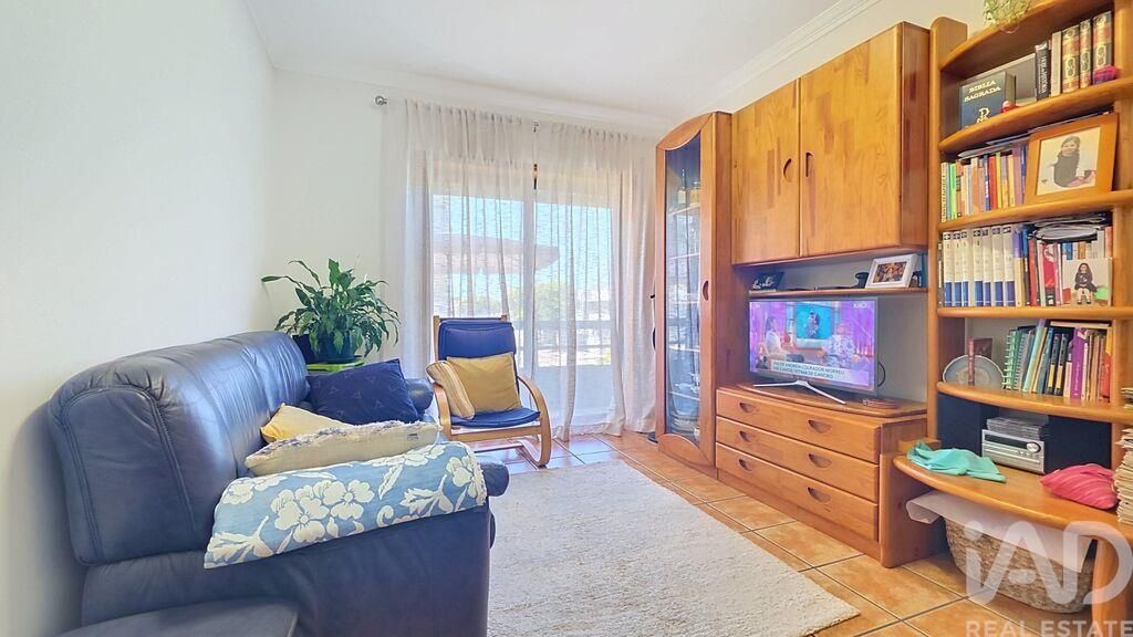 Property photo 1 of 25