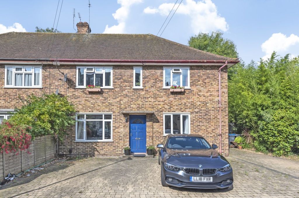 Property photo 1 of 6 523182 (1)