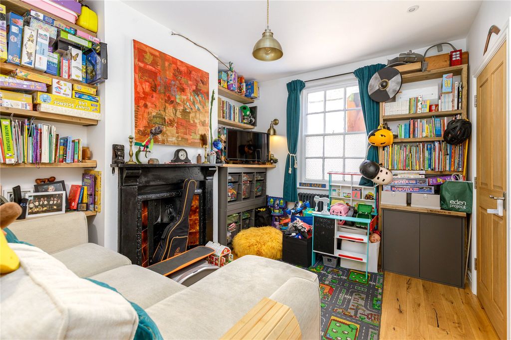 Property photo 3 of 11 Picture No. 04