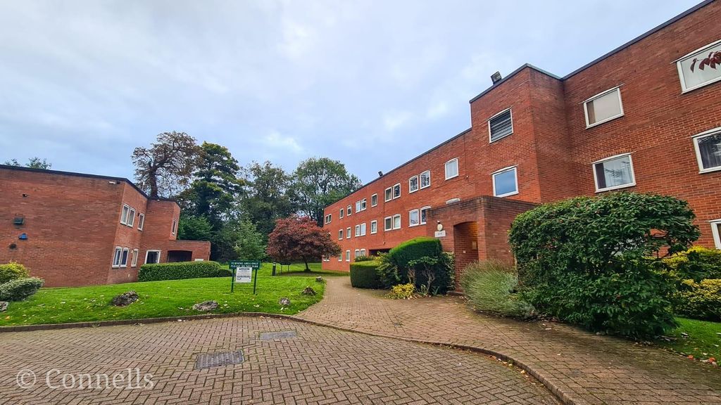 Property photo 3 of 13 Image