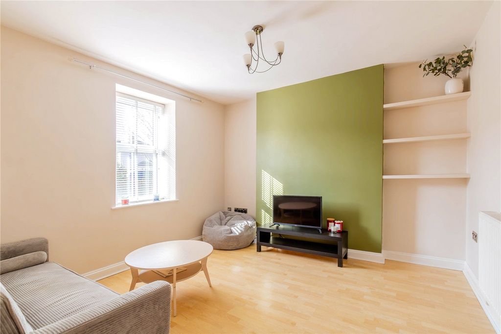 Property photo 1 of 11 Picture No. 09