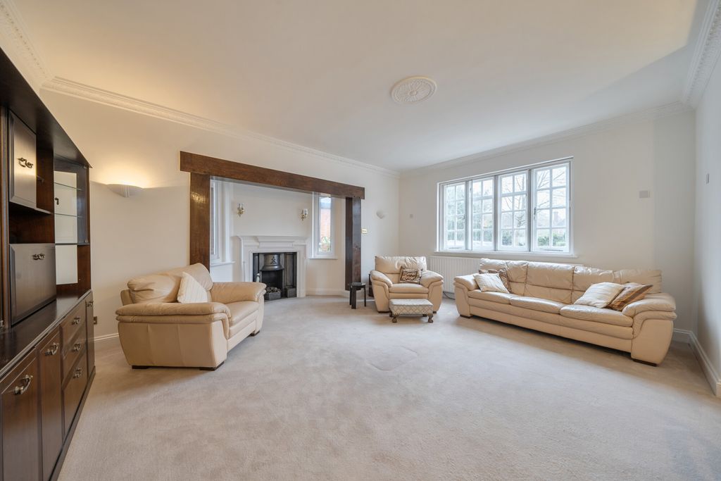 Property photo 3 of 22 1422306-22-69Aaa7...