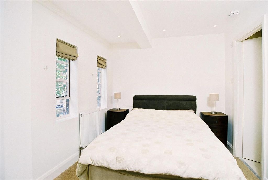Property photo 2 of 5 Bedroom