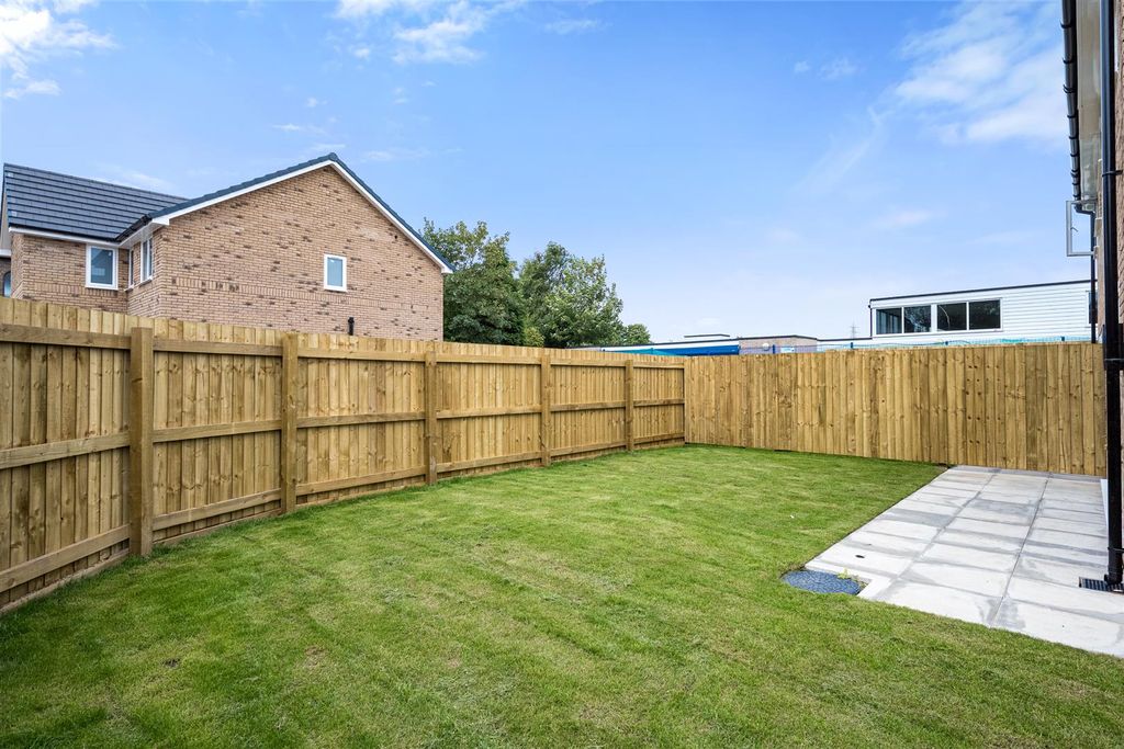 Property photo 3 of 58 2.Jpg