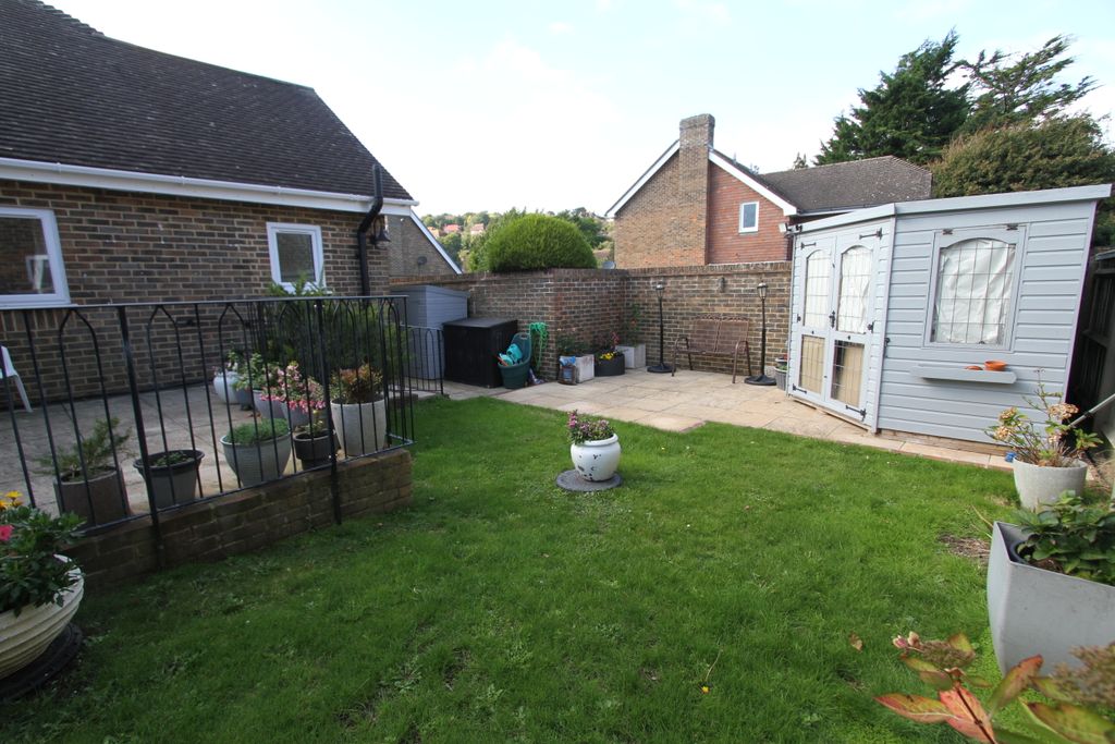 Property photo 3 of 17