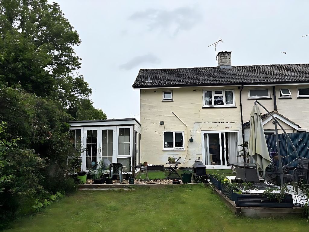 Property photo 2 of 12
