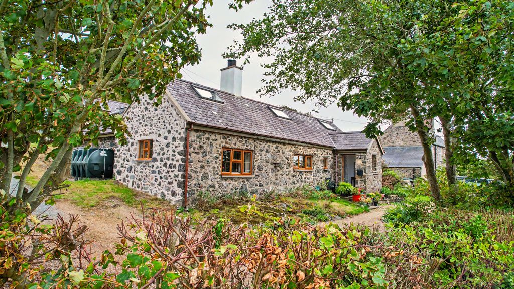 Property photo 1 of 29 Croeso | Welcome
