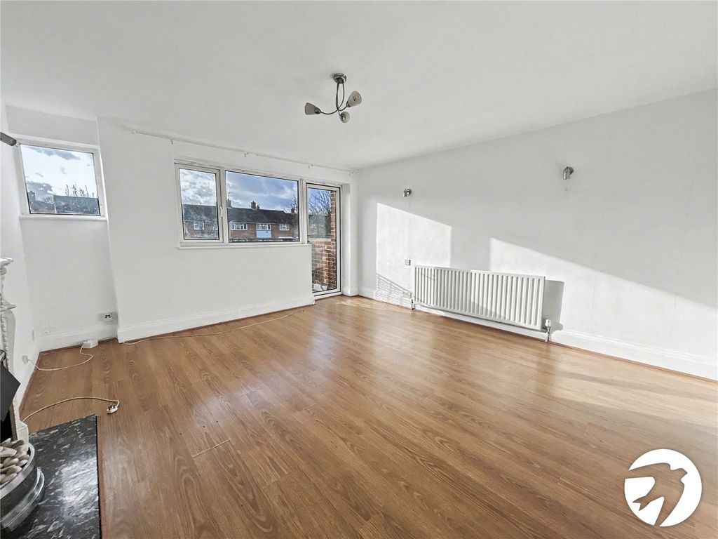 Property photo 2 of 20 Picture No. 03