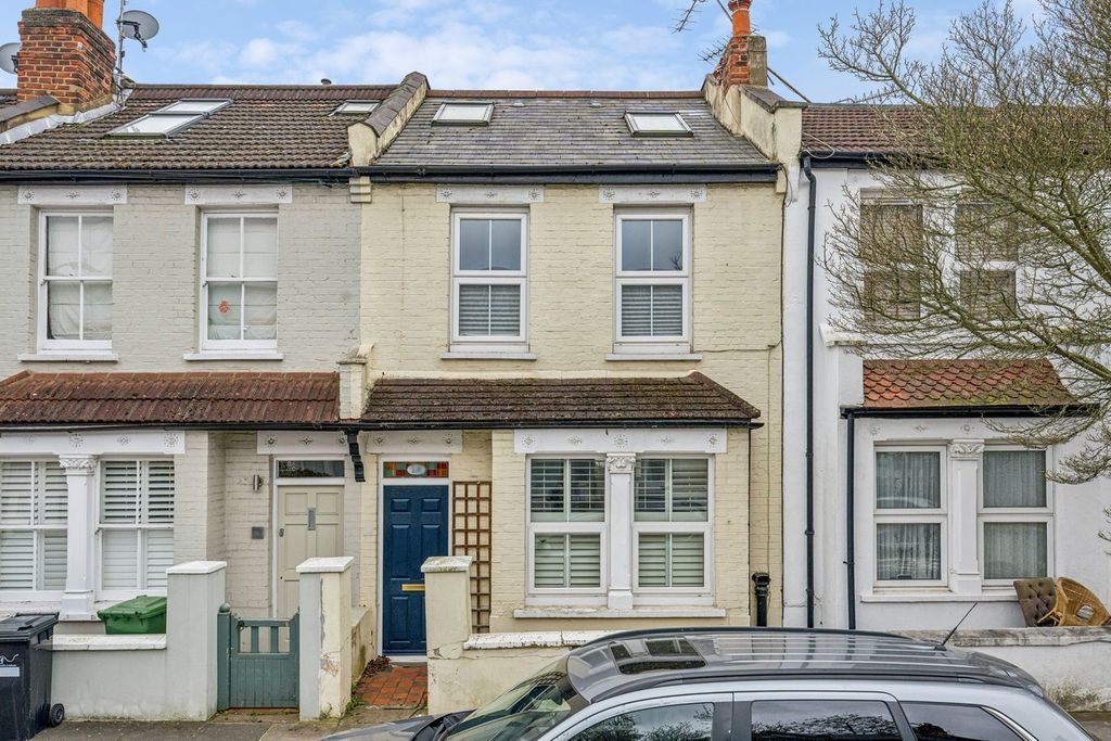 Property photo 2 of 7