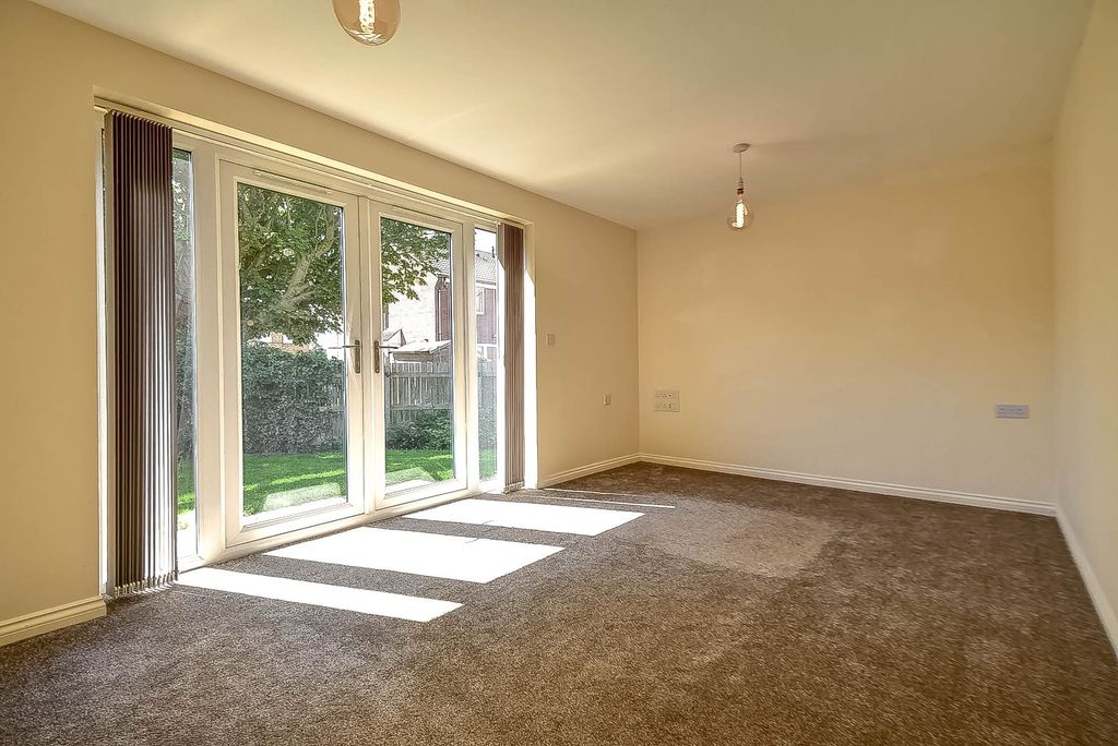 Property photo 2 of 12 Picture No. 07