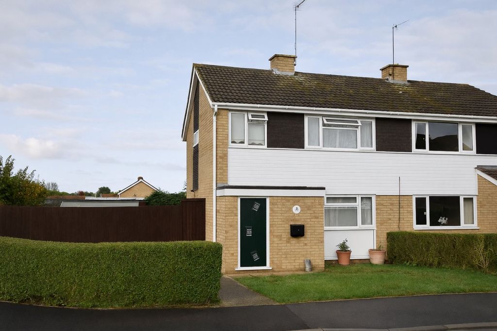 Property photo 1 of 14