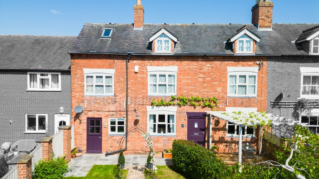 Property photo 1 of 35 4712081