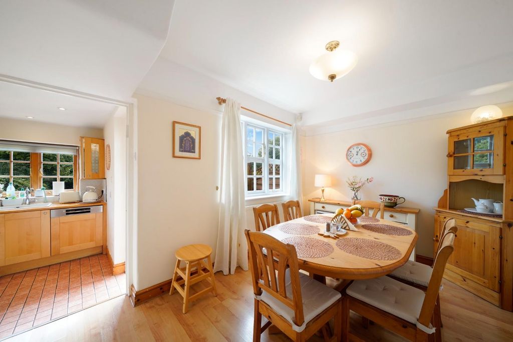 Property photo 2 of 18 Dining And Kitchen.Jpg