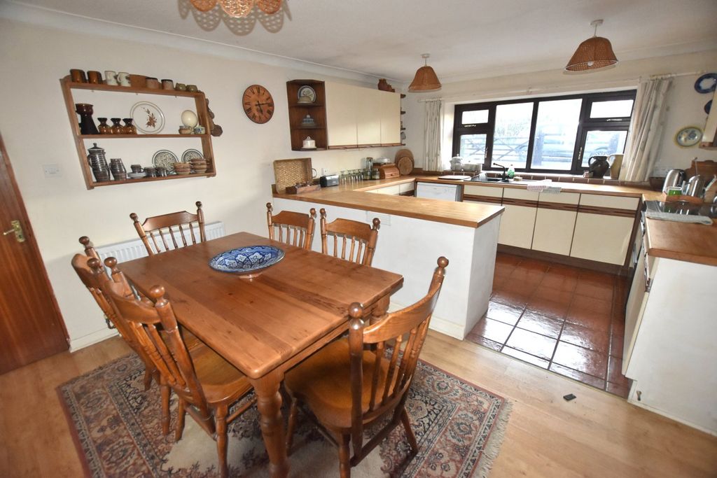 Additional image 6 of 3 bed detached bungalow for salePentrecwrt, Llandysul SA44