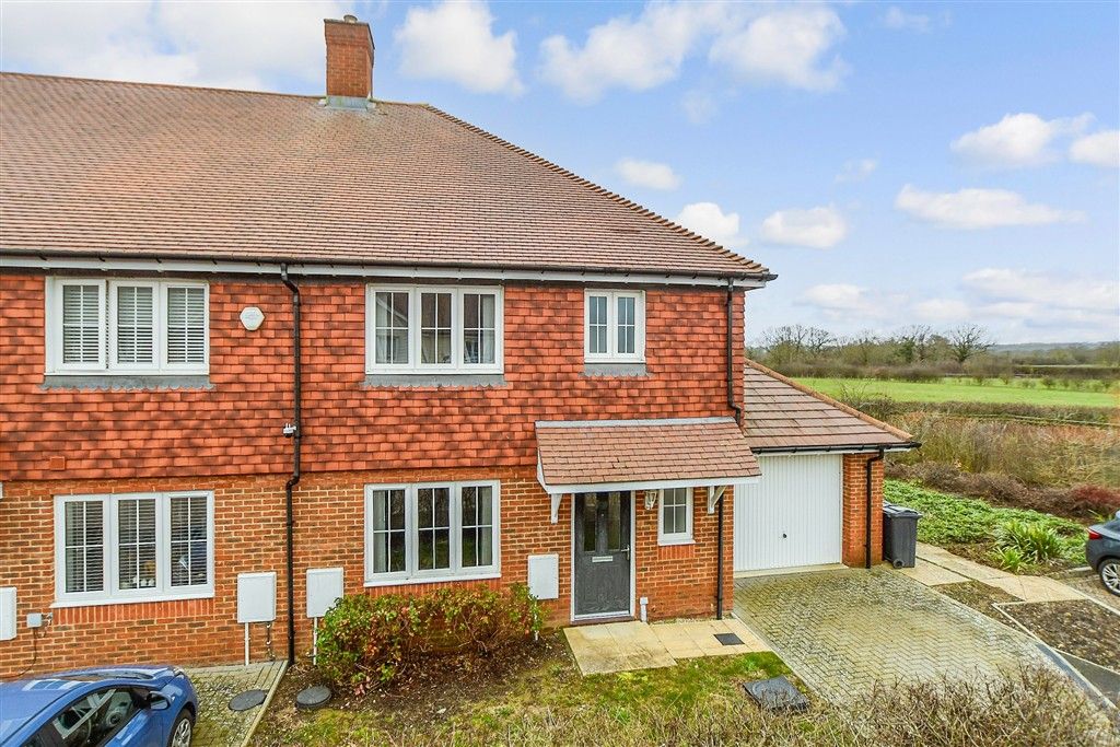 Property photo 3 of 13 External (Web)