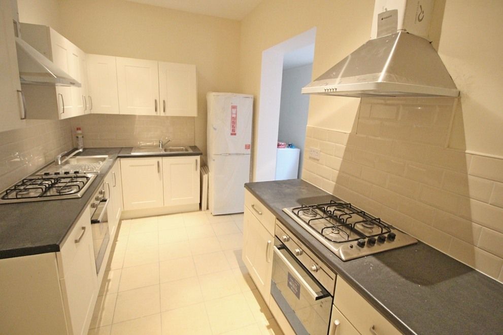 Property photo 3 of 6 Gallery