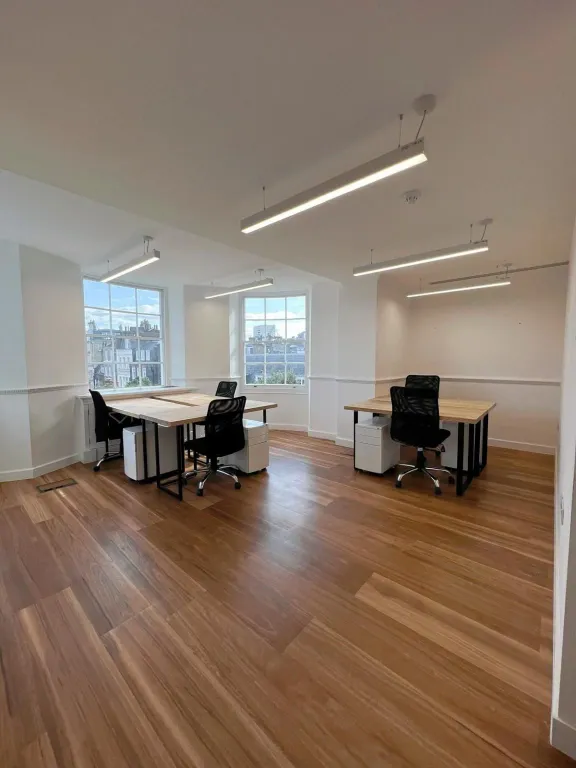 Property photo 2 of 6