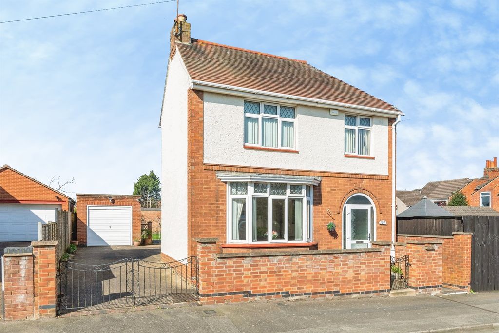 Property photo 1 of 20