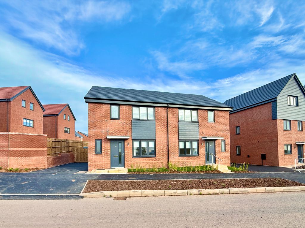 Property photo 1 of 26