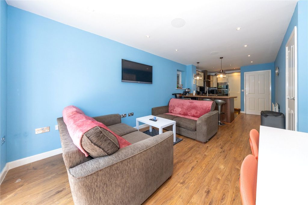 Property photo 3 of 17 Open Plan Living