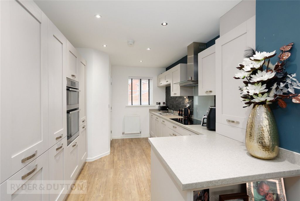 Property photo 2 of 23 Ktichen