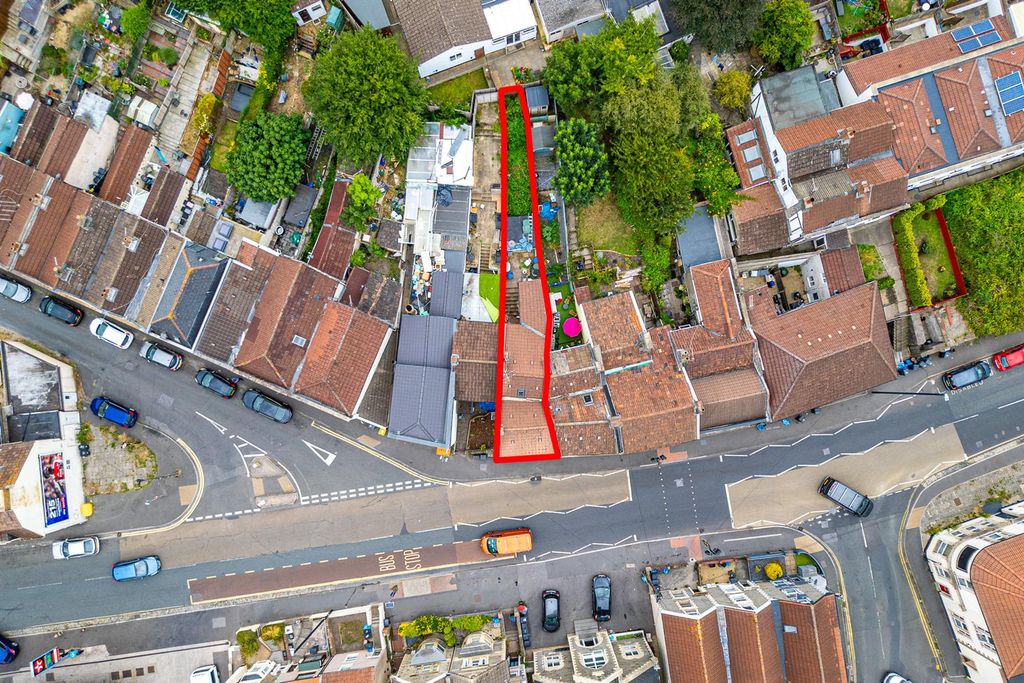 Property photo 3 of 27 12 Bell Hill Road, St George, Bristol Bs5 7Lj | Fr