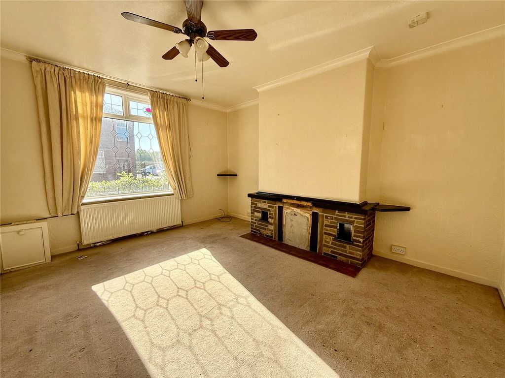 Property photo 3 of 10 Picture No. 09