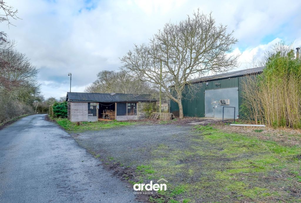 Property photo 3 of 9