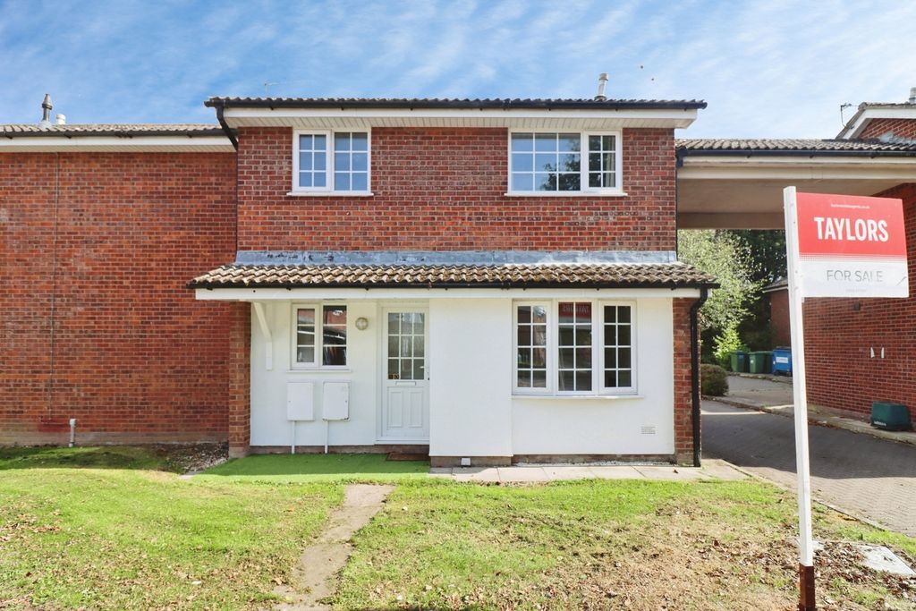 Property photo 1 of 16 Front
