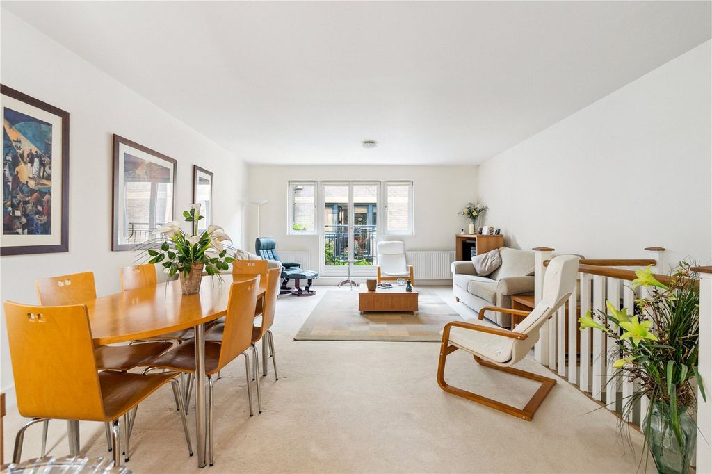 Property photo 2 of 13 Picture No. 10