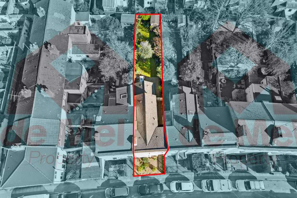 Property photo 2 of 21 Photo 2