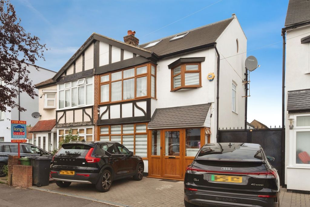 Property photo 1 of 17 Pbox-Img.Jpg