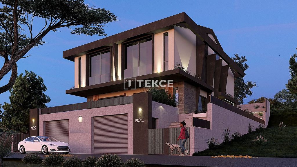 Property photo 2 of 50