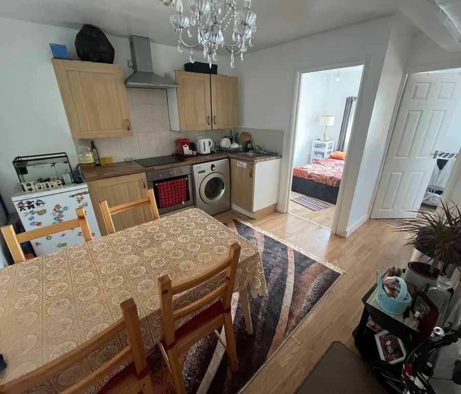 Property photo 3 of 10