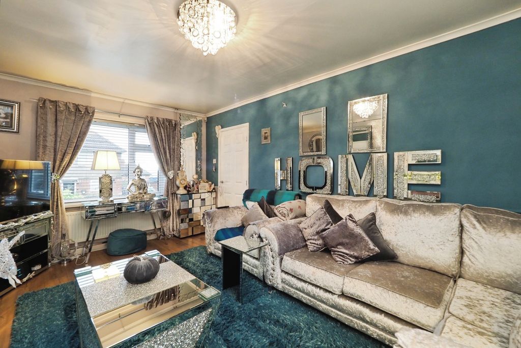 Property photo 3 of 16 Img_3977